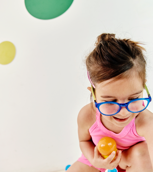 Oftalmòleg pediatre, cuida la visió dels més petits